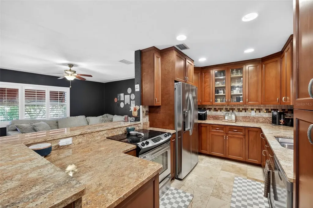 3990 59th Way N St Petersburg FL 33709