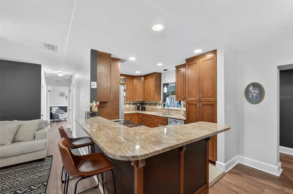 3990 59th Way N St Petersburg FL 33709
