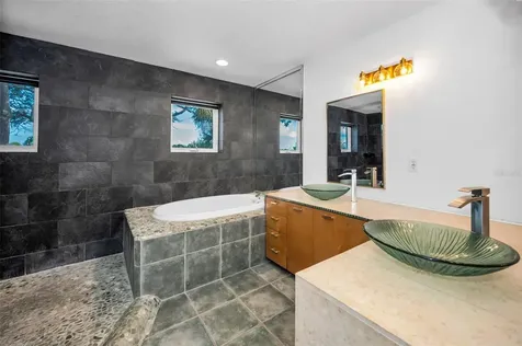 10206 4th Street E Treasure Island FL 33706