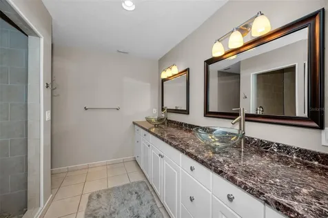 10206 4th Street E Treasure Island FL 33706