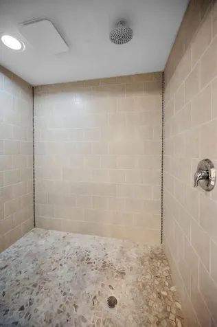 10206 4th Street E Treasure Island FL 33706