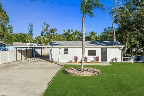 542 64th Street S St Petersburg FL 33707