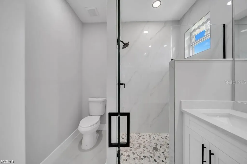 2915 6th Street SW Lehigh Acres FL 33976