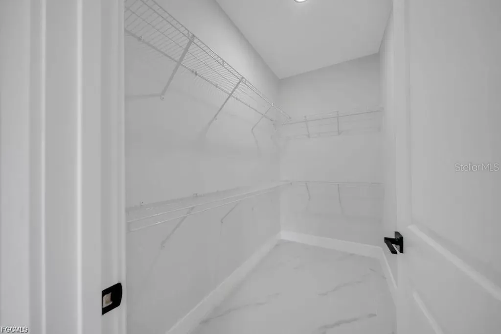 2915 6th Street SW Lehigh Acres FL 33976