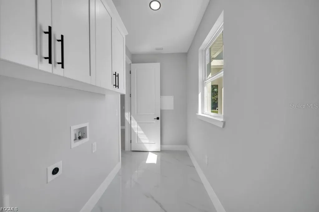 2915 6th Street SW Lehigh Acres FL 33976