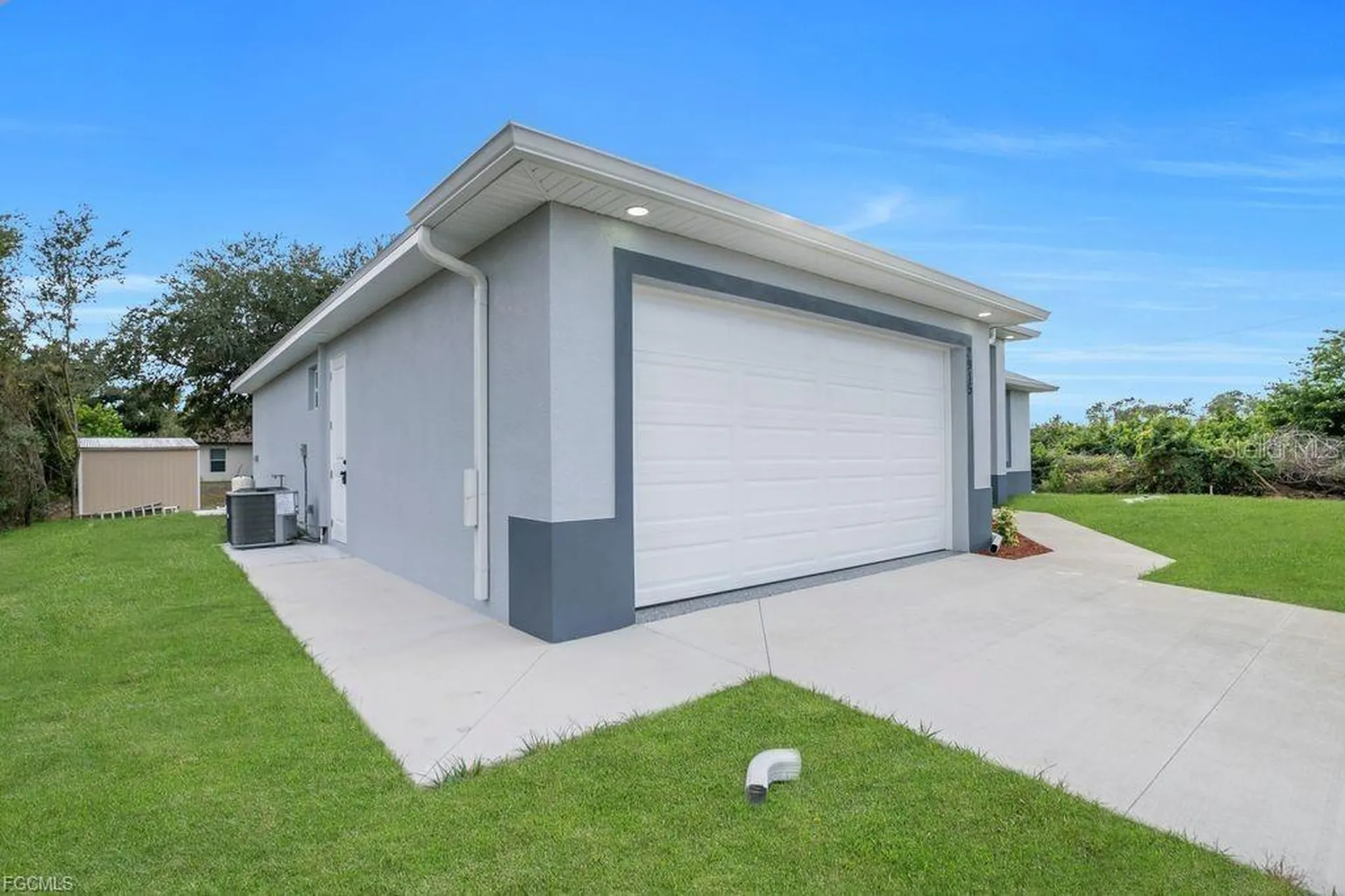 2915 6th Street SW Lehigh Acres FL 33976