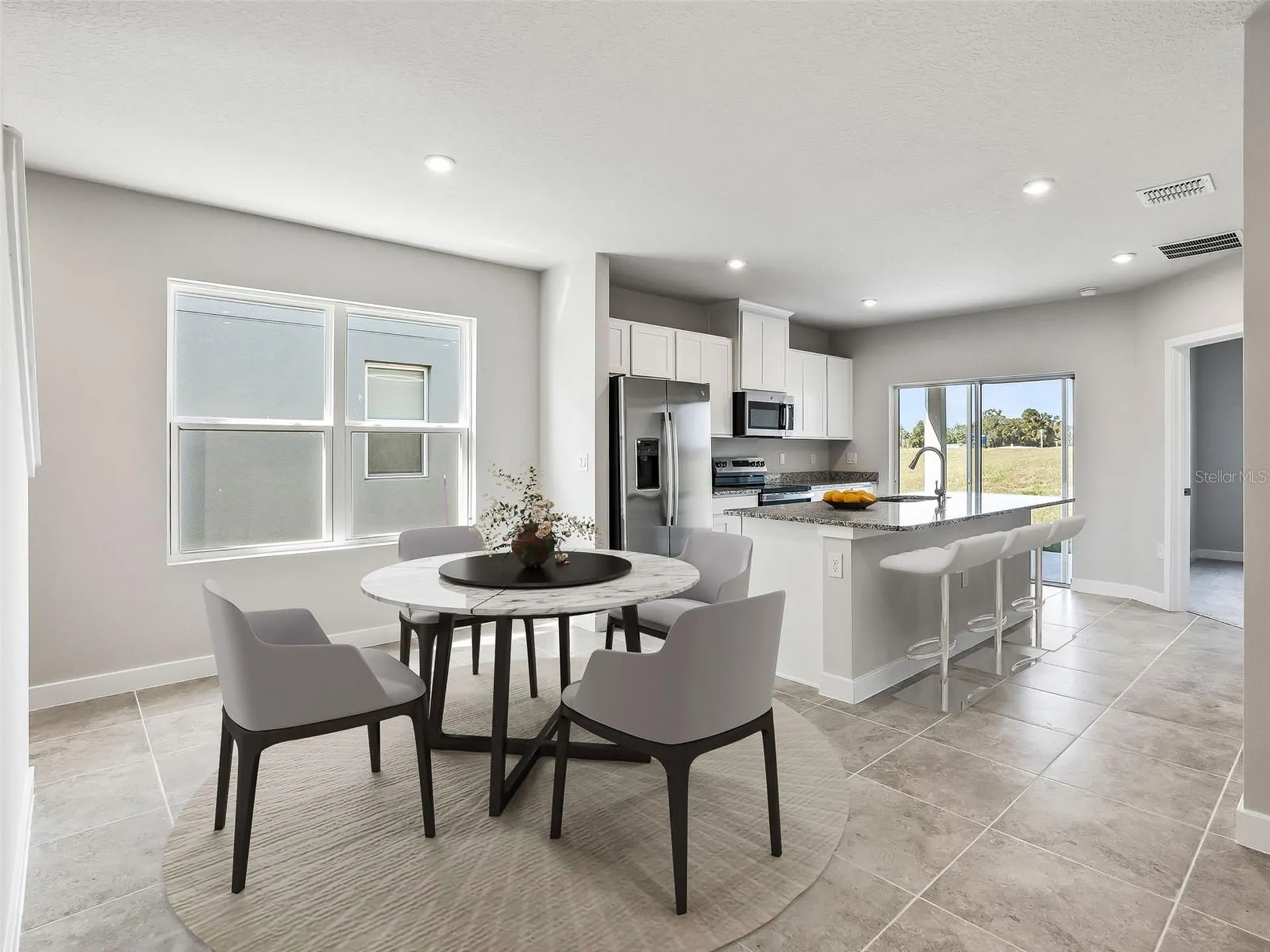 1205 Port Blue Way Lady Lake FL 32159