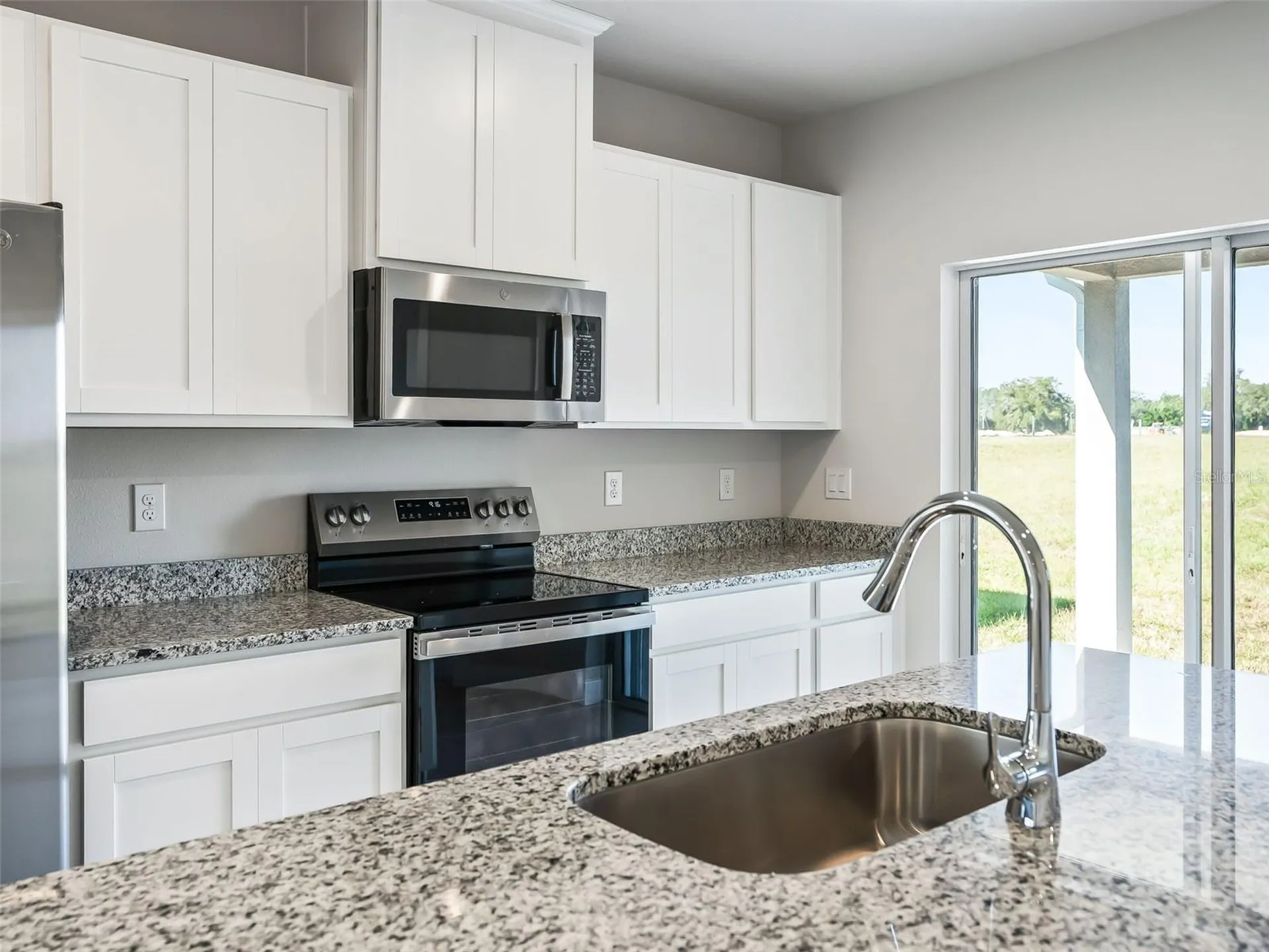 1205 Port Blue Way Lady Lake FL 32159