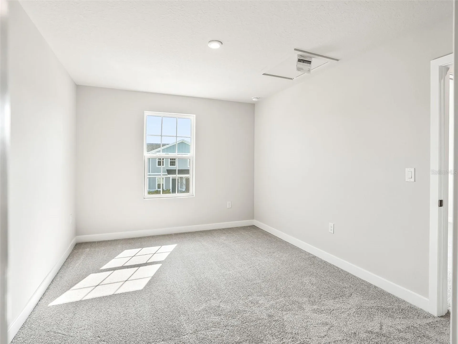 1205 Port Blue Way Lady Lake FL 32159
