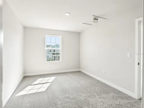 1205 Port Blue Way Lady Lake FL 32159