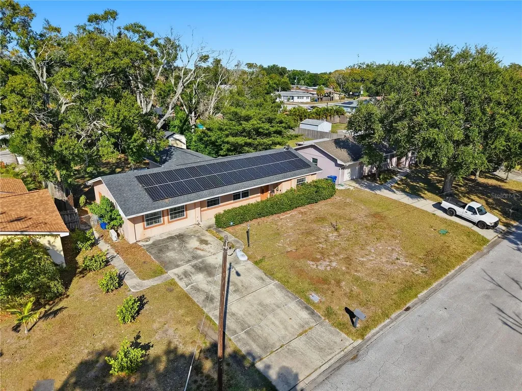 940 Orangeview Drive Largo FL 33778
