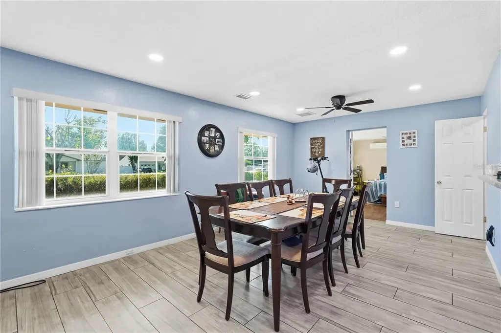 940 Orangeview Drive Largo FL 33778