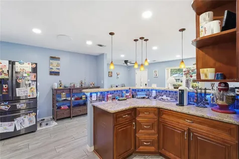 940 Orangeview Drive Largo FL 33778
