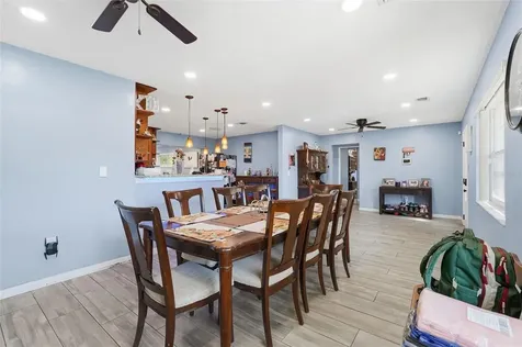 940 Orangeview Drive Largo FL 33778