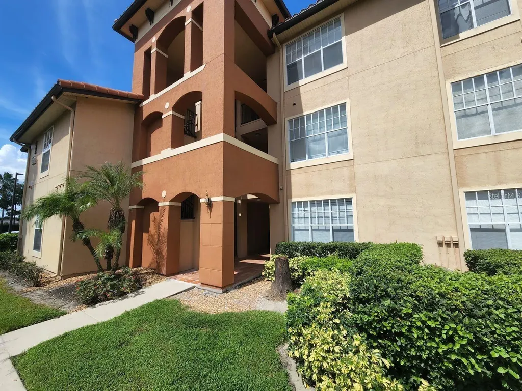 5560 Metrowest Boulevard Orlando FL 32811