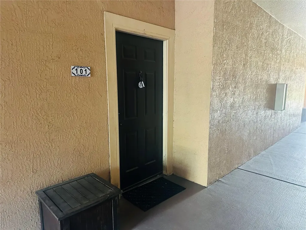 5560 Metrowest Boulevard Orlando FL 32811