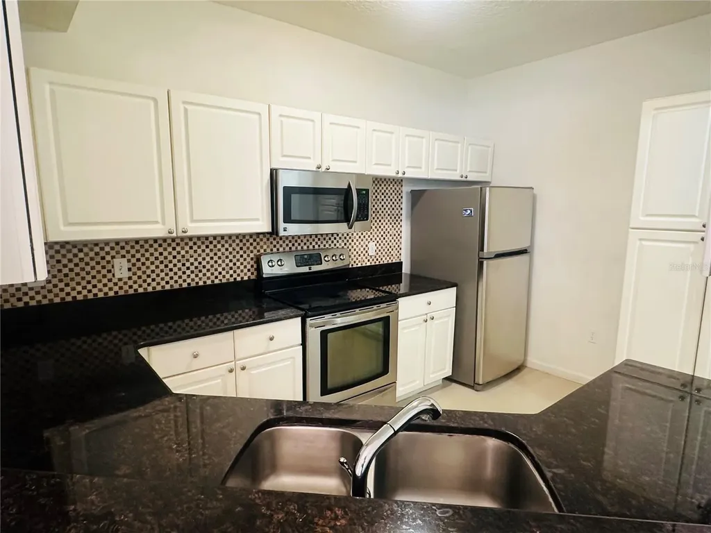 5560 Metrowest Boulevard Orlando FL 32811