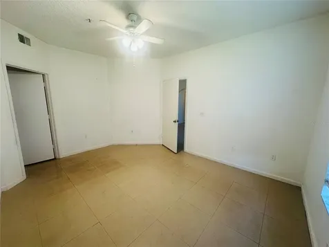 5560 Metrowest Boulevard Orlando FL 32811