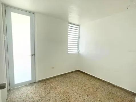Calle 6 Urb Verdemar Humacao PR 00791
