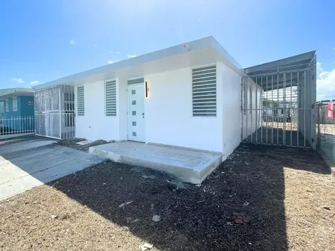 Calle 6 Urb Verdemar Humacao PR 00791
