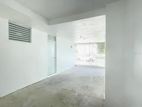 Calle 6 Urb Verdemar Humacao PR 00791