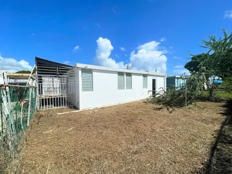 Calle 6 Urb Verdemar Humacao PR 00791
