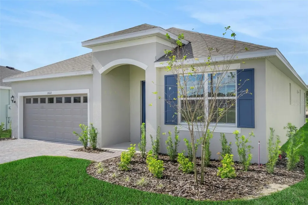 1022 Swamp Chestnut Loop Lady Lake FL 32159