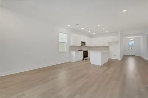 1022 Swamp Chestnut Loop Lady Lake FL 32159