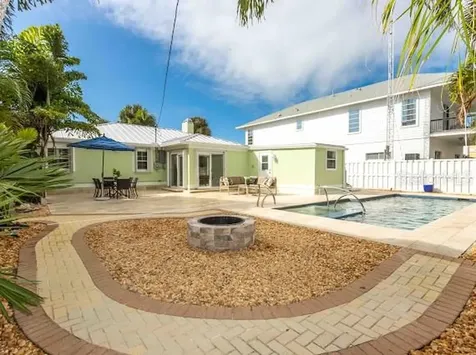 107 8th Street Belleair Beach FL 33786