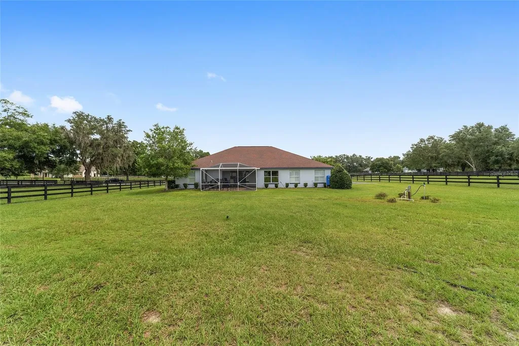 6208 NW 12th Street Ocala FL 34482
