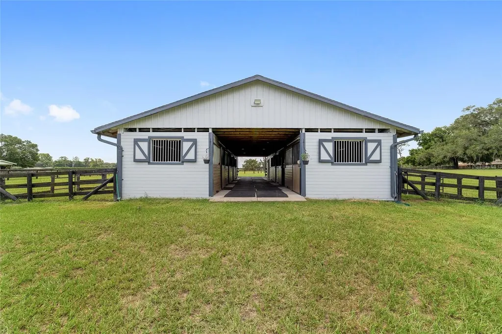 6208 NW 12th Street Ocala FL 34482
