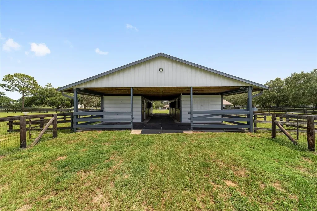6208 NW 12th Street Ocala FL 34482
