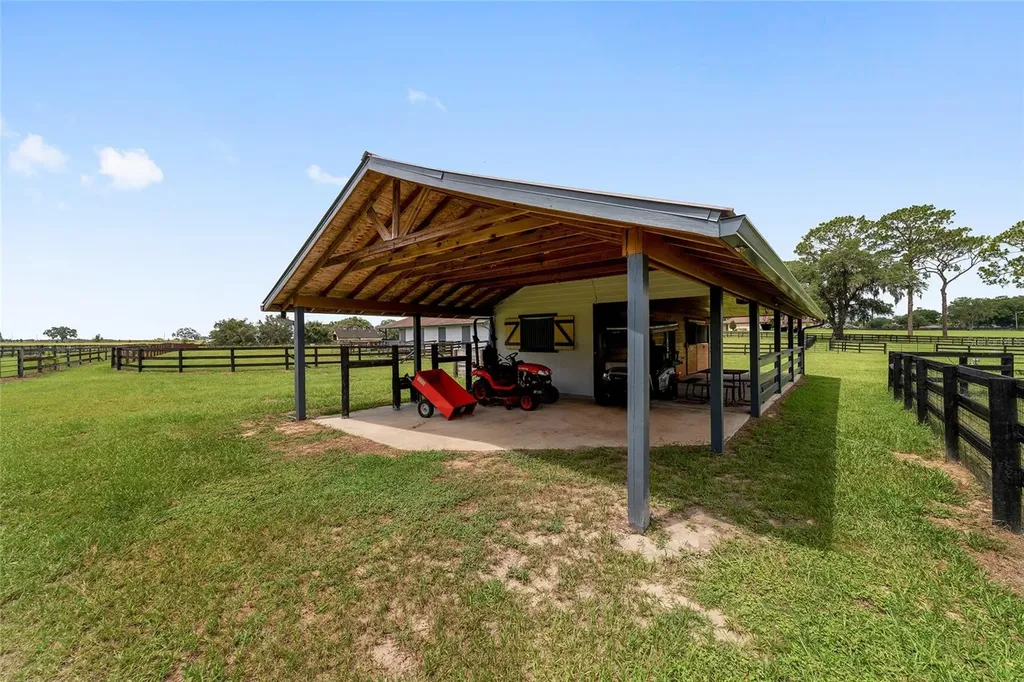 6208 NW 12th Street Ocala FL 34482