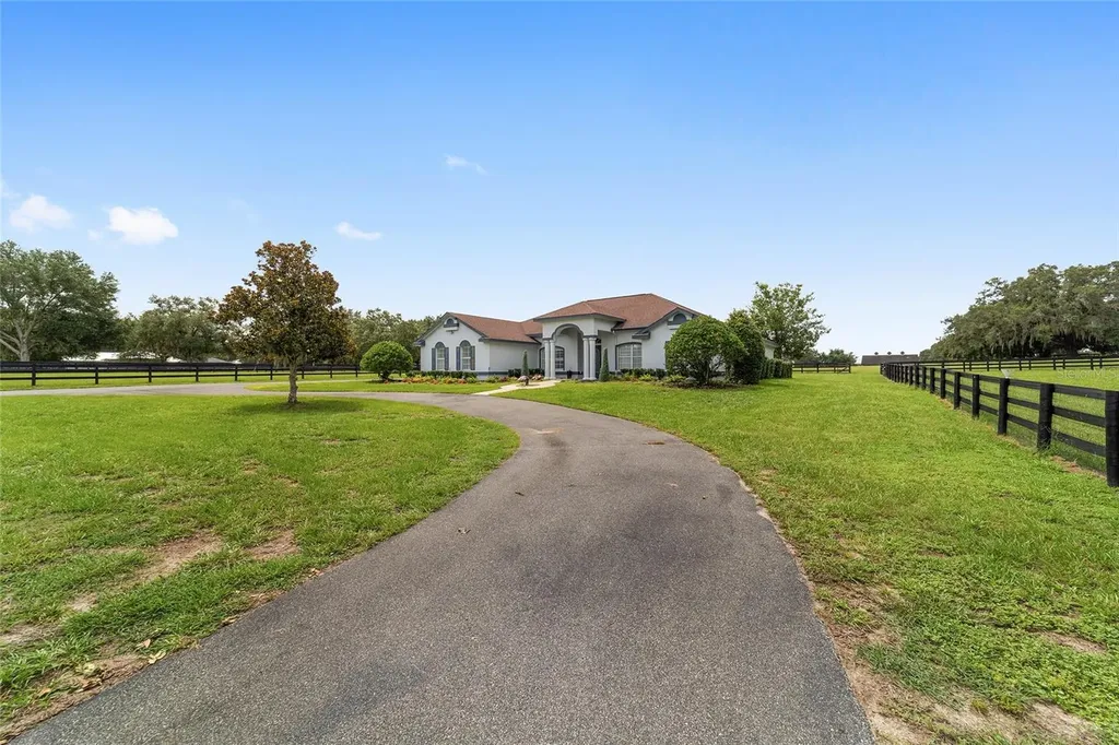 6208 NW 12th Street Ocala FL 34482
