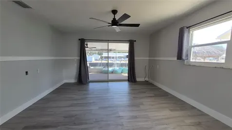 571 NW 14th Place Crystal River FL 34428