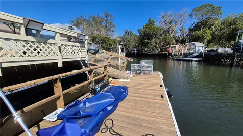 571 NW 14th Place Crystal River FL 34428