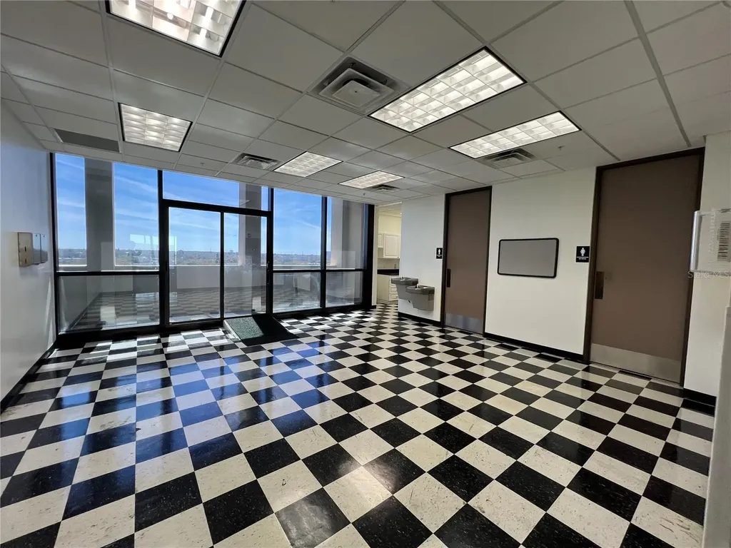 1255 Cleveland Street Clearwater FL 33755