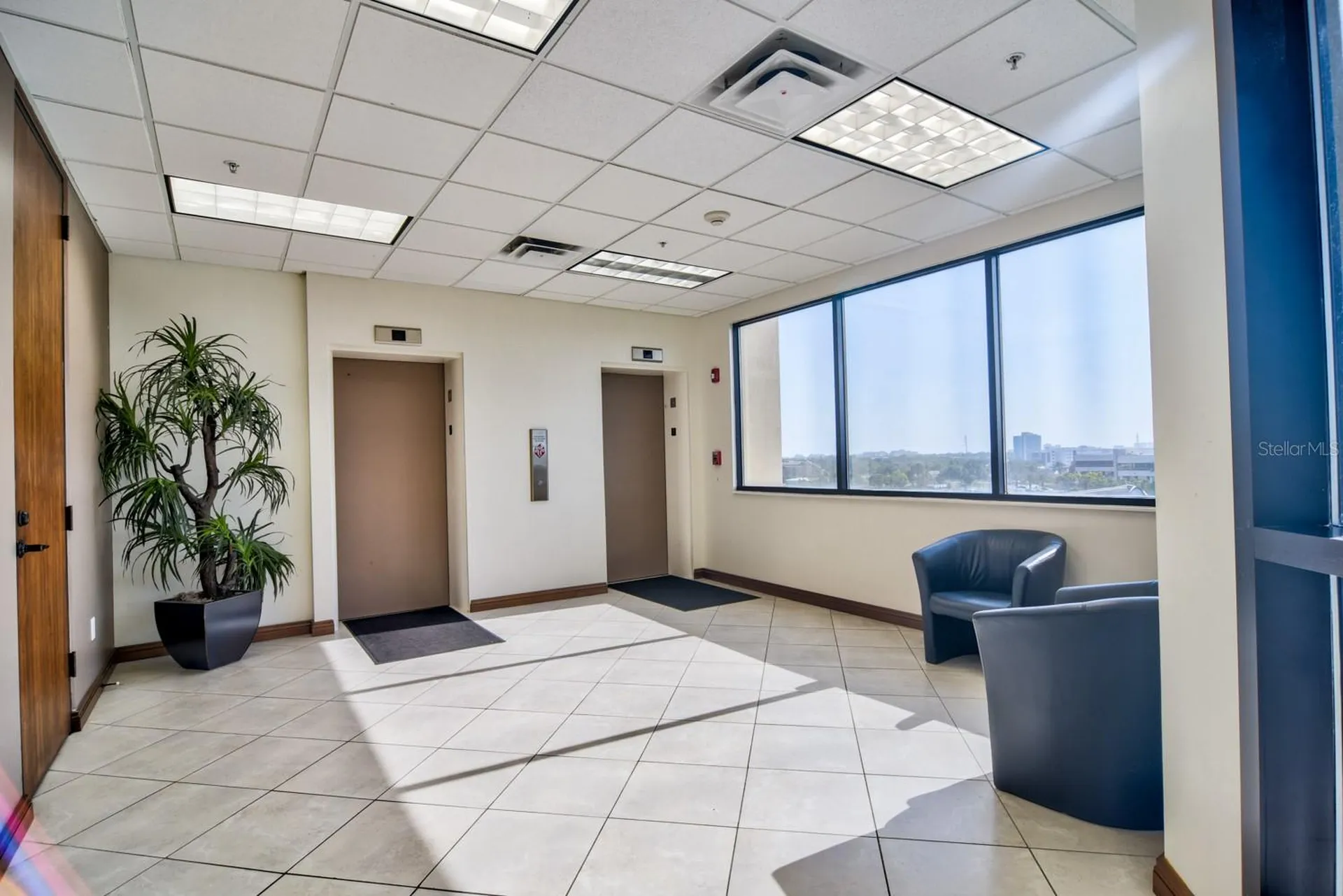 1255 Cleveland Street Clearwater FL 33755
