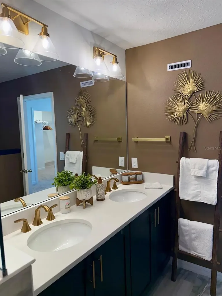 803 Longboat Dr, Davenport FL 33896