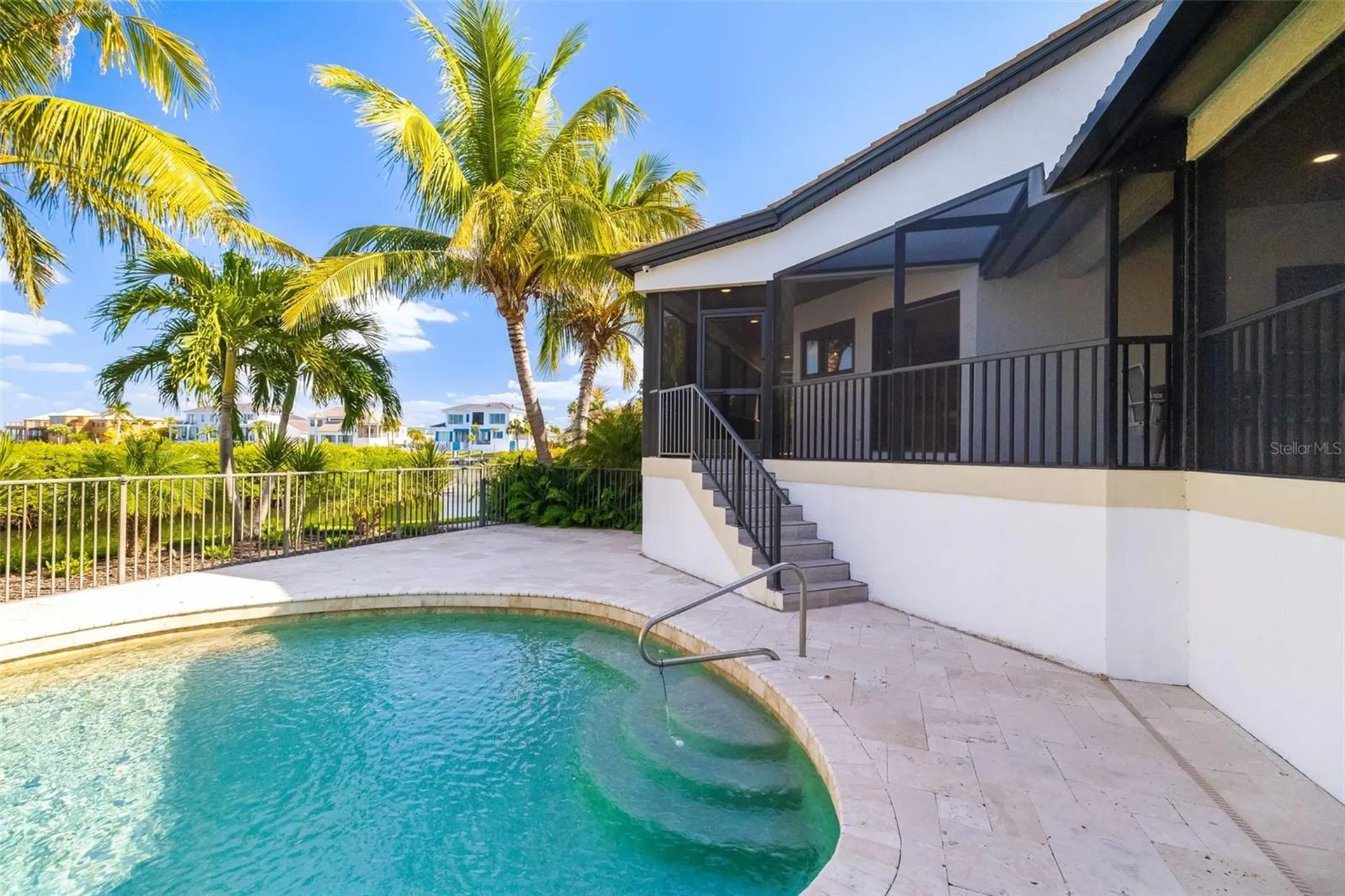 560 Harbor Cove Circle Longboat Key FL 34228