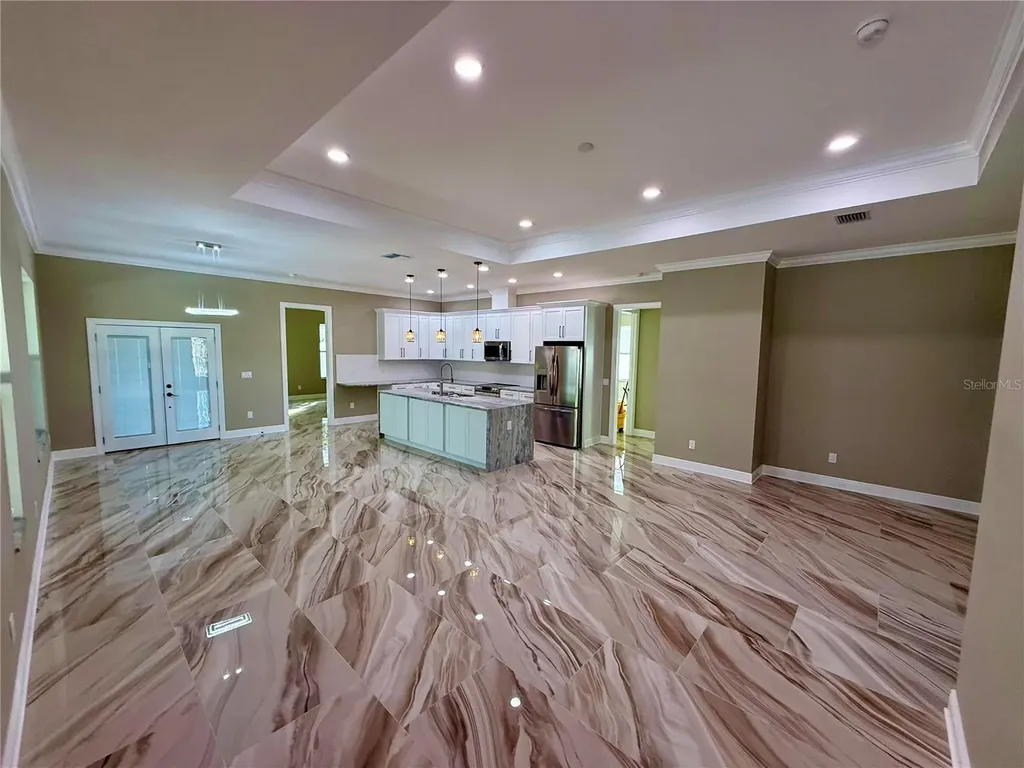 8511 N Newport Avenue Tampa FL 33604