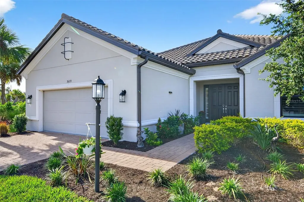 3679 Santa Caterina Boulevard Bradenton FL 34211