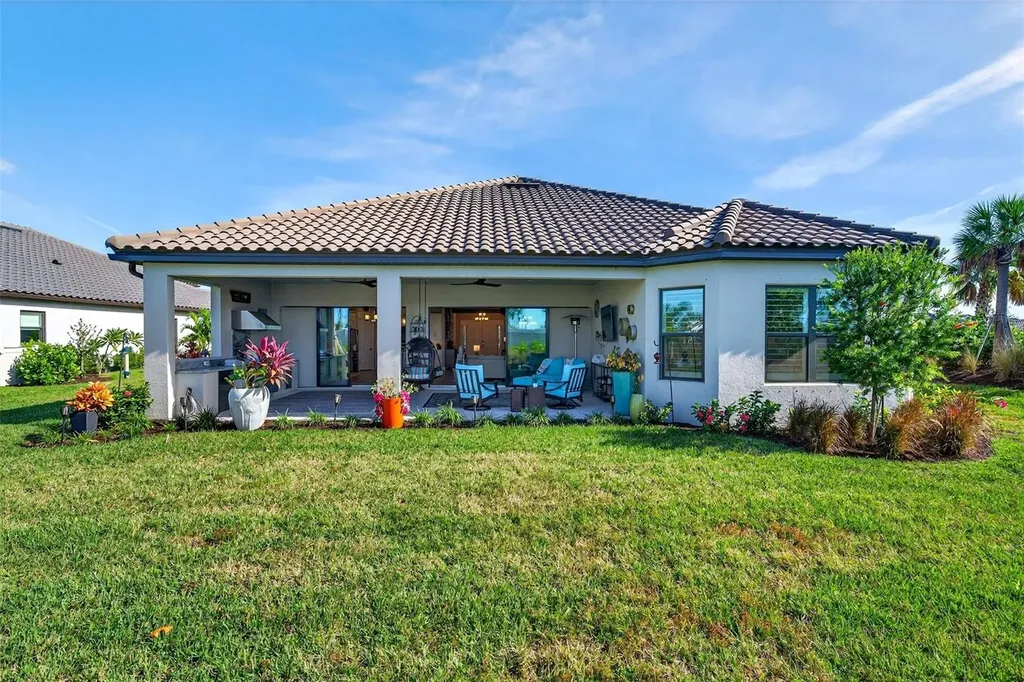 3679 Santa Caterina Boulevard Bradenton FL 34211