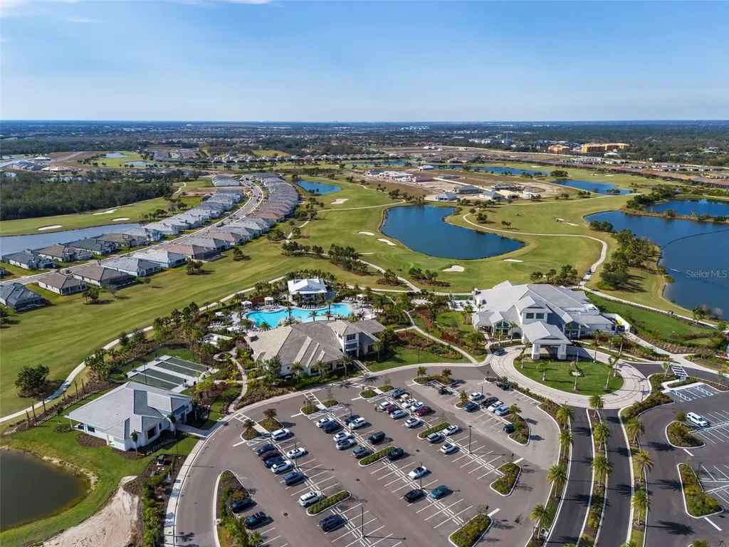 3679 Santa Caterina Boulevard Bradenton FL 34211