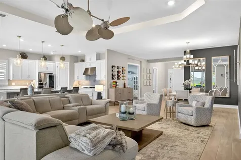 3679 Santa Caterina Boulevard Bradenton FL 34211