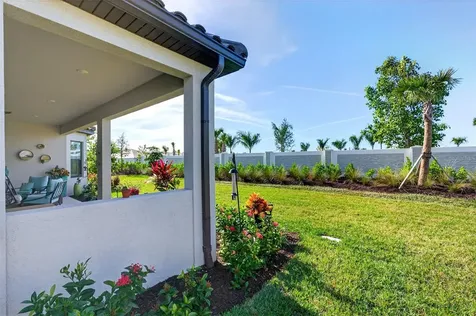 3679 Santa Caterina Boulevard Bradenton FL 34211
