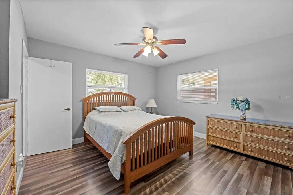 20228 County Line Road Lutz FL 33558