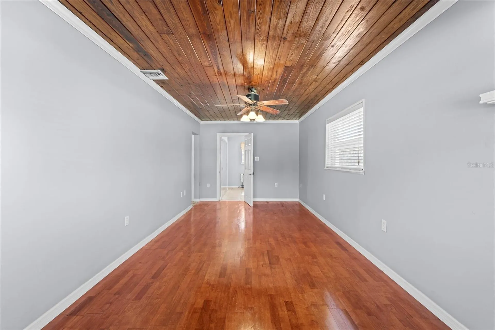 20228 County Line Road Lutz FL 33558