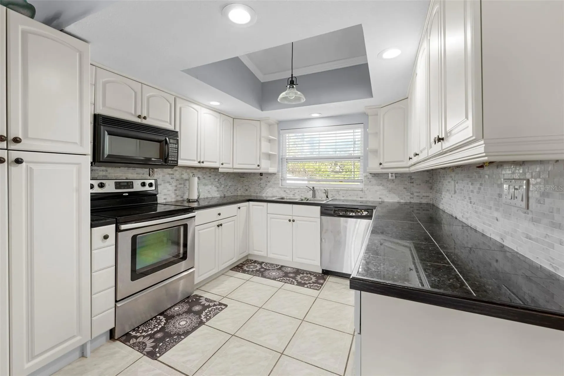 20228 County Line Road Lutz FL 33558