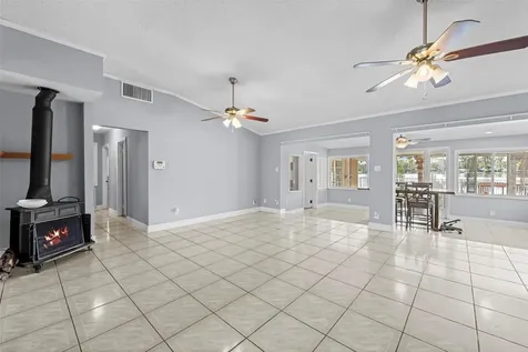 20228 County Line Road Lutz FL 33558